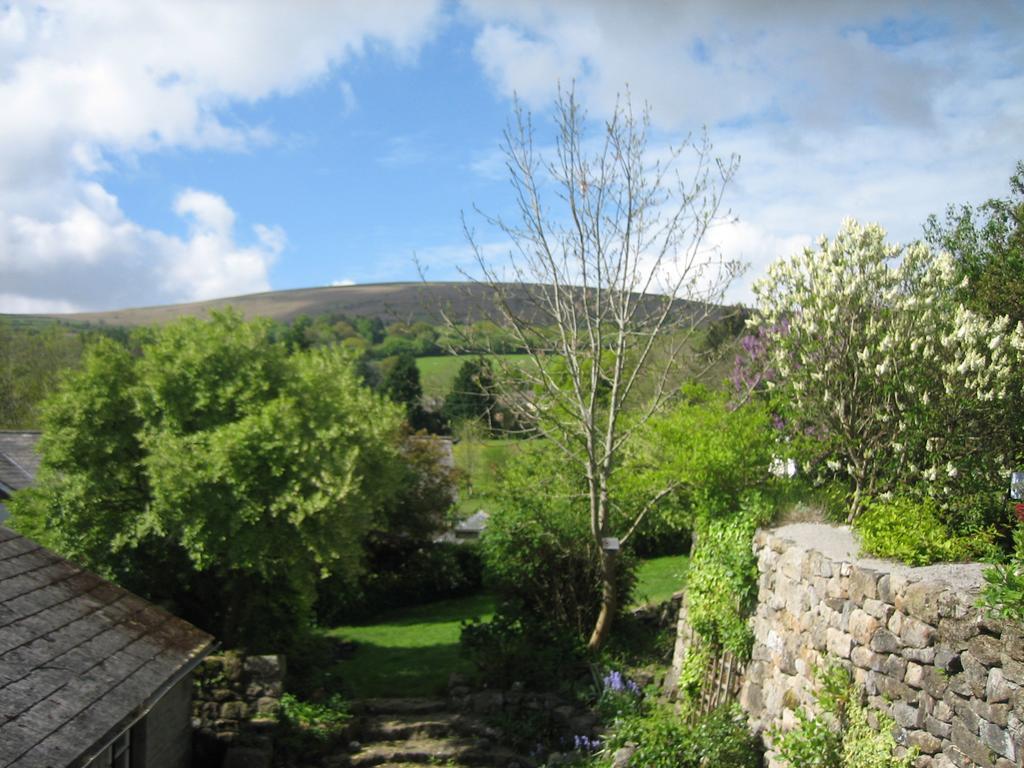 The Oxenham Arms Hotel Devon South Zeal Extérieur photo