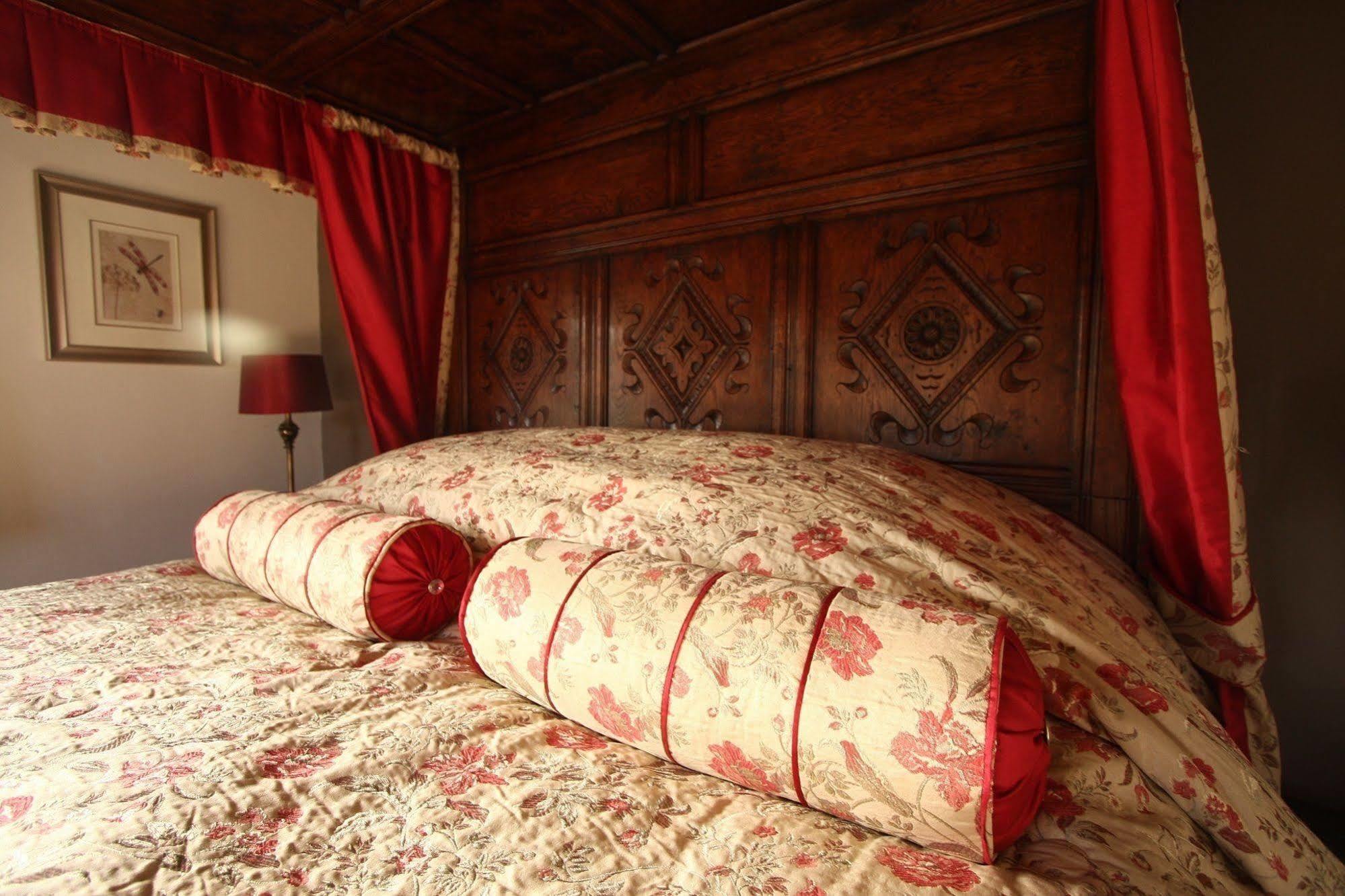 The Oxenham Arms Hotel Devon South Zeal Extérieur photo