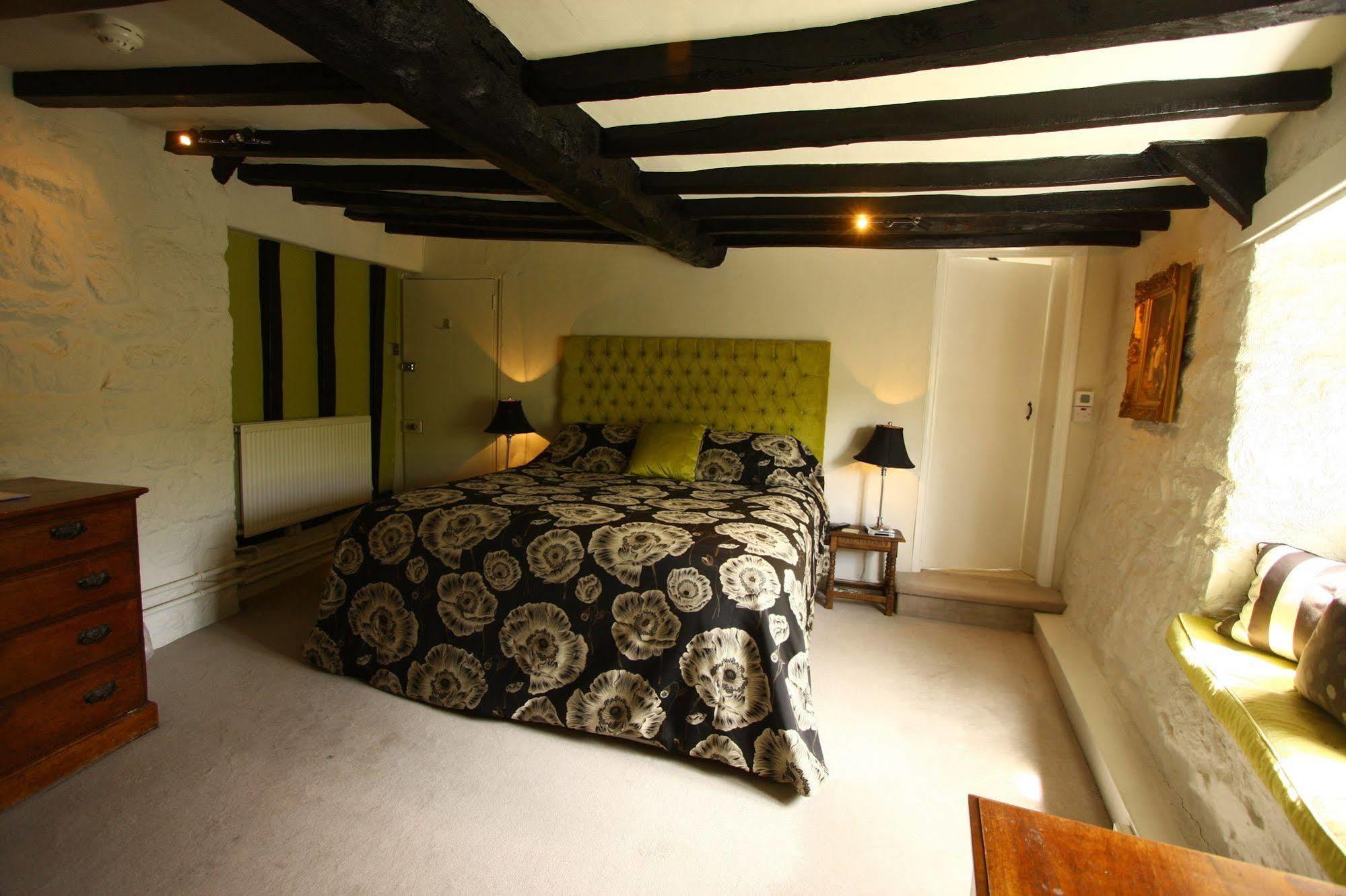 The Oxenham Arms Hotel Devon South Zeal Extérieur photo