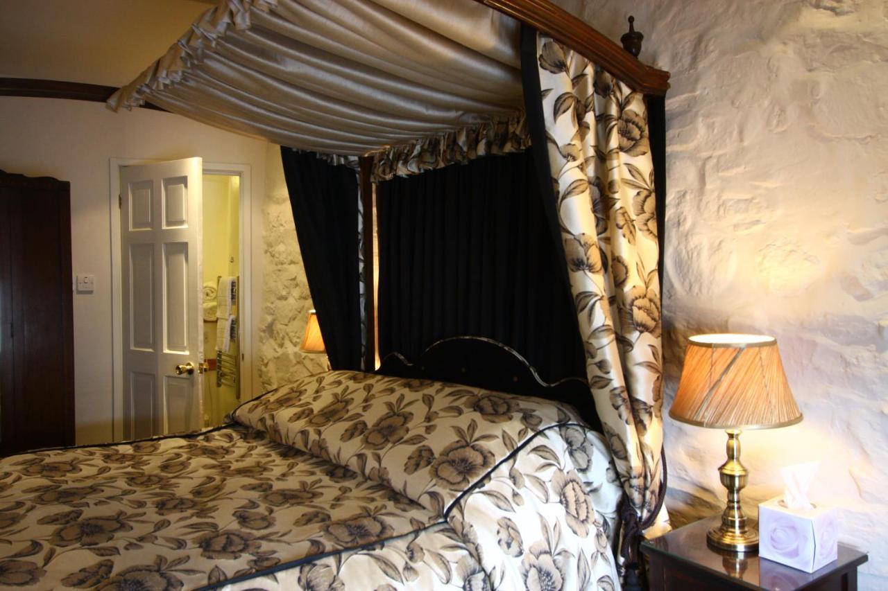 The Oxenham Arms Hotel Devon South Zeal Extérieur photo